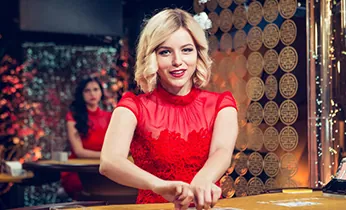 Người dùng chơi tài xỉu online trên app di động